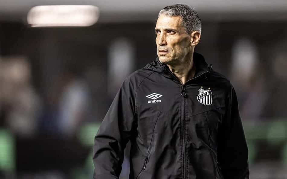 Vojvoda analisa empate do Santos diante do Grêmio: 'Foi protagonista'