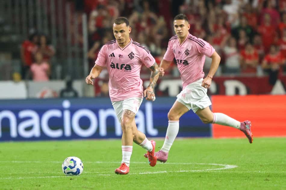 Bruno Gomes e Rafael Borré do Internacional