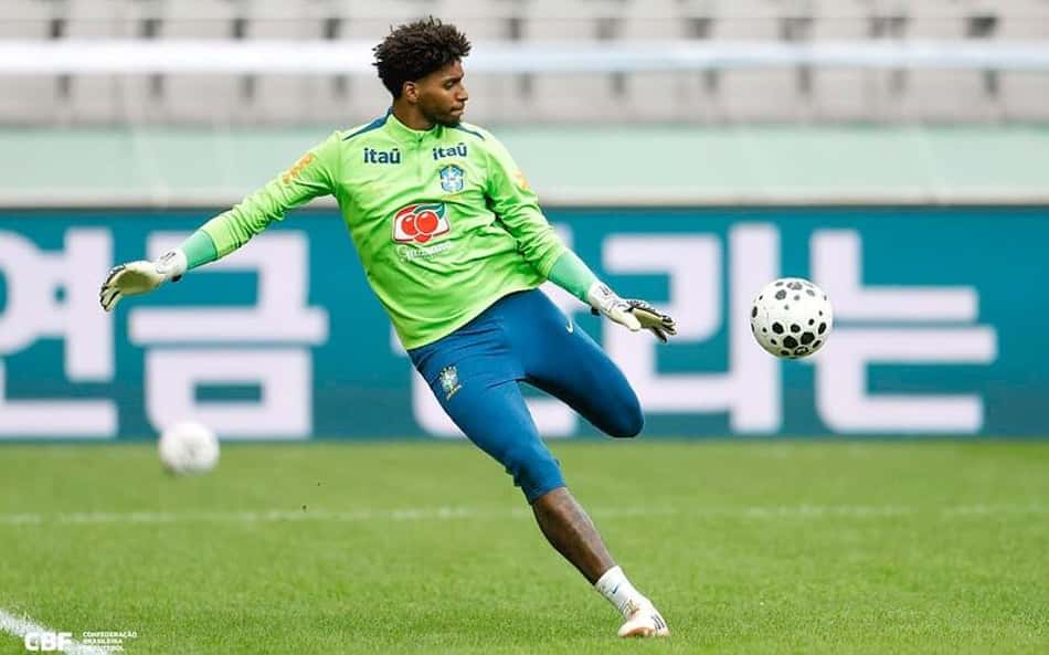 Hugo Souza será o titular do gol da Seleção Brasileira no duelo diante do Japão. (Foto: Rafael Ribeiro/ CBF)