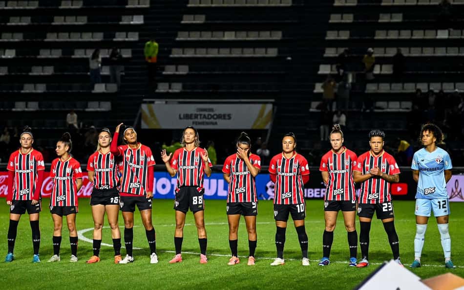 Exclusivo: jogadoras do São Paulo passam mal após viagem da Libertadores Feminina