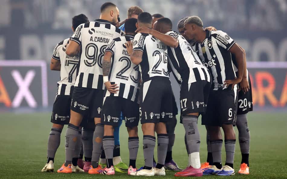 Jogadores do Botafogo reunidos para o clássico pelo Brasileirão(Foto: Vítor Silva/Botafogo)