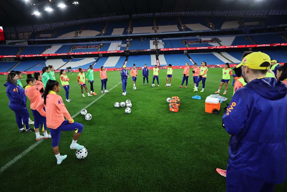 Treino da Seleção Brasileira em Manchester. (Foto: Livia Villas Boas / CBF)