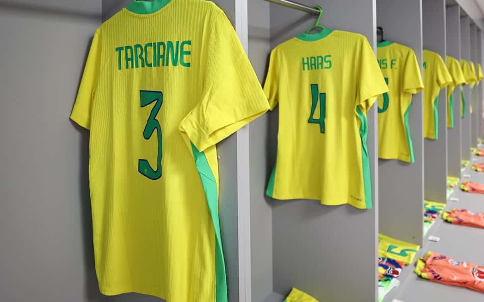 Com trio de ataque inédito, veja titulares de Brasil e Inglaterra para amistoso