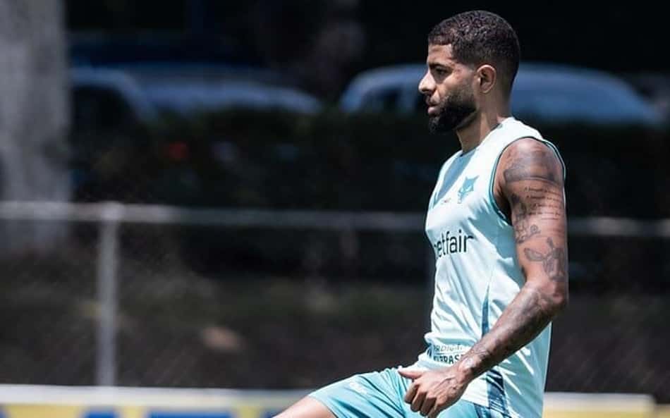 João Marcelo dá receita para Cruzeiro não tropeçar no Vitória