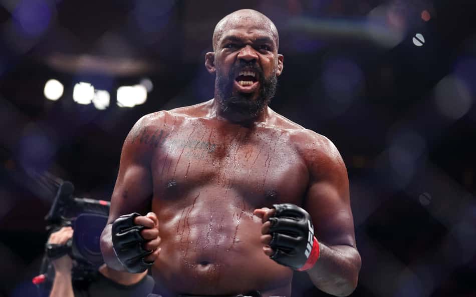 Jon Jones quer voltar da aposentadoria no UFC da Casa Branca (Foto: Sarah Stier/AFP)