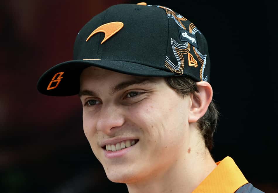 McLaren's Australian driver Oscar Piastri arrives for the practice session for the United States Formula One Grand Prix at the Circuit of the Americas in Austin, Texas, on October 17, 2025. (Photo by Jim WATSON / AFP)