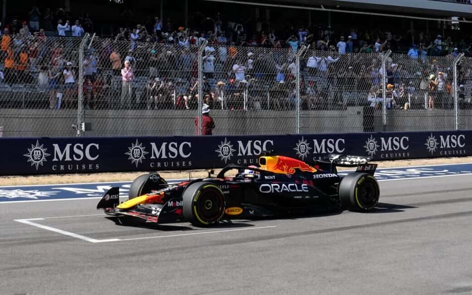 Red Bull Racing's Dutch driver Max Verstappen races during the United States Formula One Sprint at the Circuit of the Americas in Austin, Texas, on October 18, 2025. (Photo by John Locher / POOL / AFP)