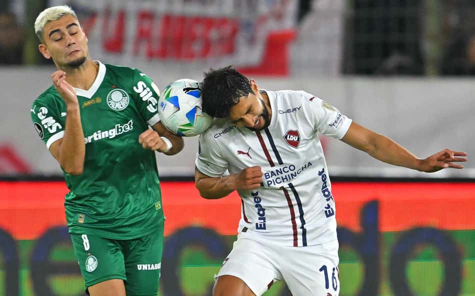 Lance de Andreas Pereira em Palmeiras x LDU repercute entre rivais: 'Caíram no conto'