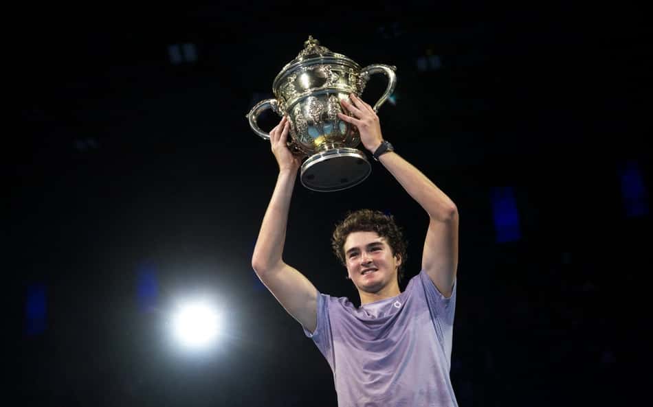 João Fonseca é campeão do ATP 500 da Basileia