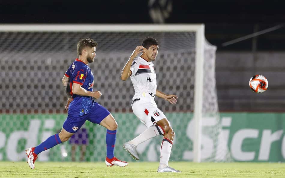 Edson vai defender o ABC (Foto: Thiago Calil/AGIF)