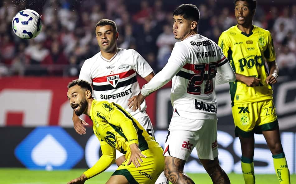 São Paulo e Mirassol se encontrarão pela 29ª rodada do Brasileirão (Foto: Fabio Giannelli/AGIF)