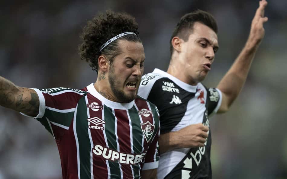Nova zaga e artilheiro no banco: as mudanças do Vasco desde a derrota para o Fluminense