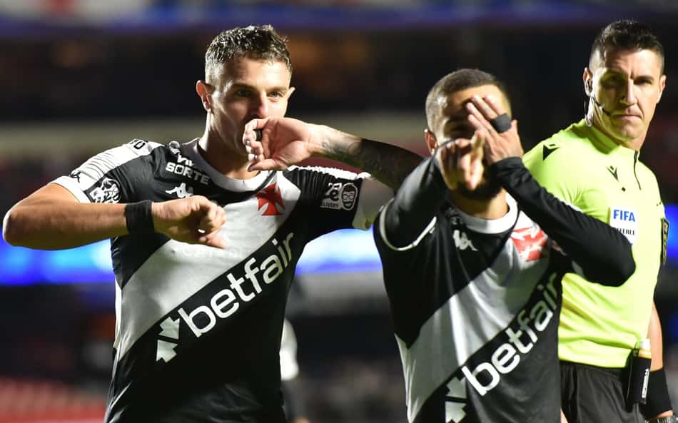 São Paulo x Vasco - Vegetti e Coutinho
