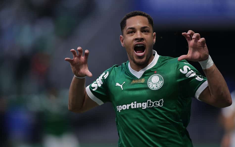 Vitor Roque, do Palmeiras, vale mais que elenco da LDU; compare rivais na Libertadores