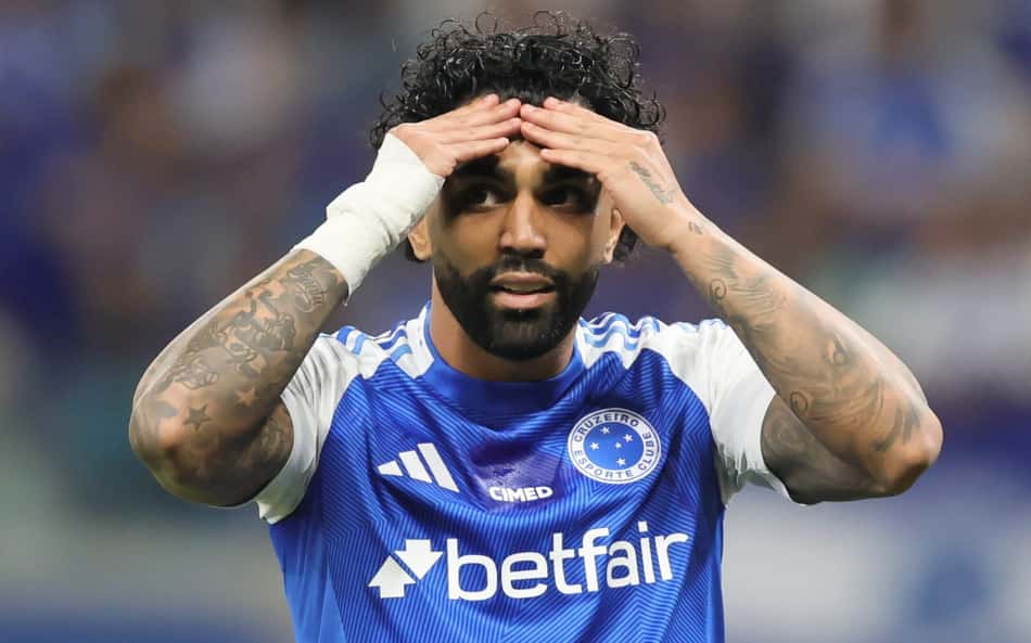Post enigmático de Gabigol antes de Flamengo x Cruzeiro divide opiniões: 'Papai?'