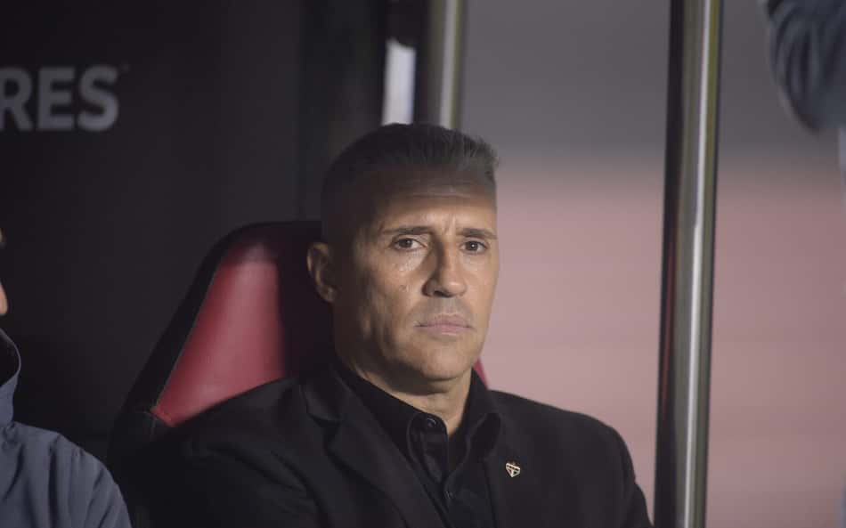 Escalação do São Paulo: time tem novidades e Lucas Moura titular contra o Mirassol