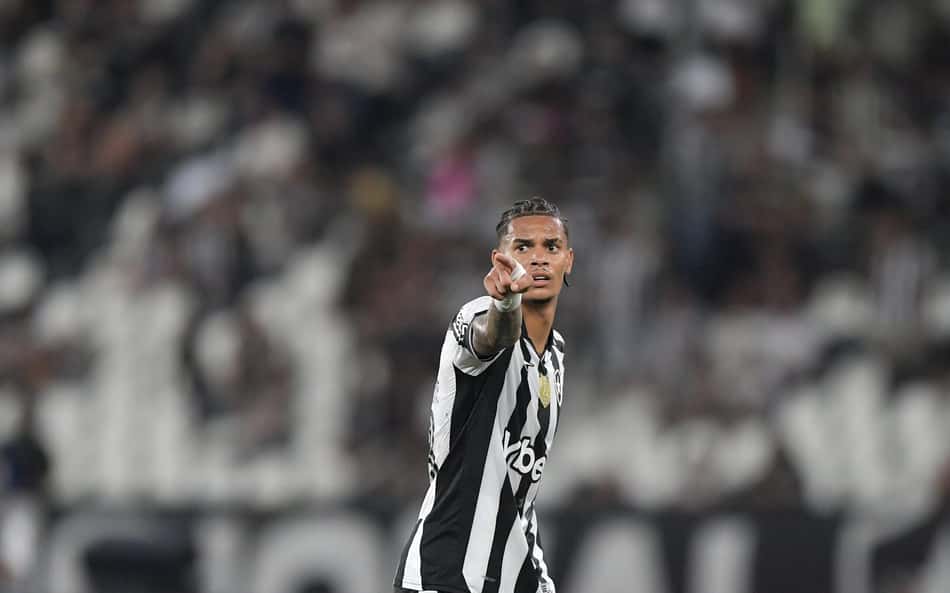 Botafogo vê lista de pendurados preocupar para clássico após a Data Fifa