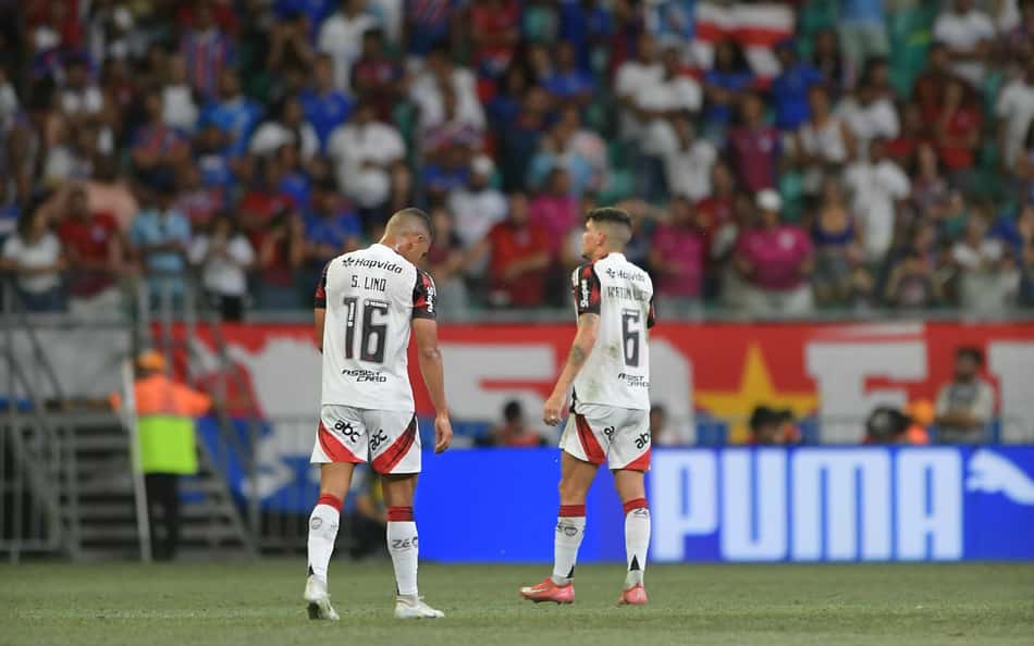 Comentaristas analisam momento de titular do Flamengo: 'Incompreensível'