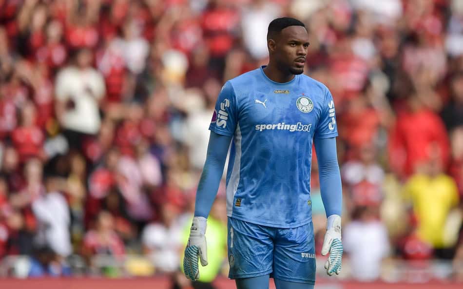 Abel revela bastidores antes de estreia de Carlos Miguel pelo Palmeiras: 'Conversa honesta'