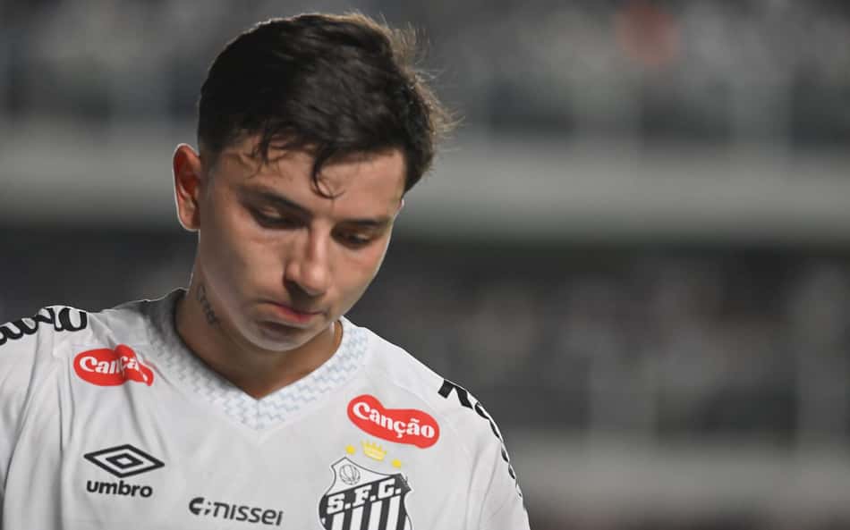 Santos dobra chances de rebaixamento; veja a probabilidade dos clubes