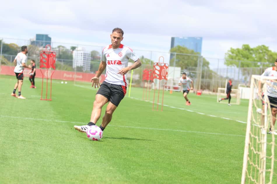Alan Patrick, meia do Internacional