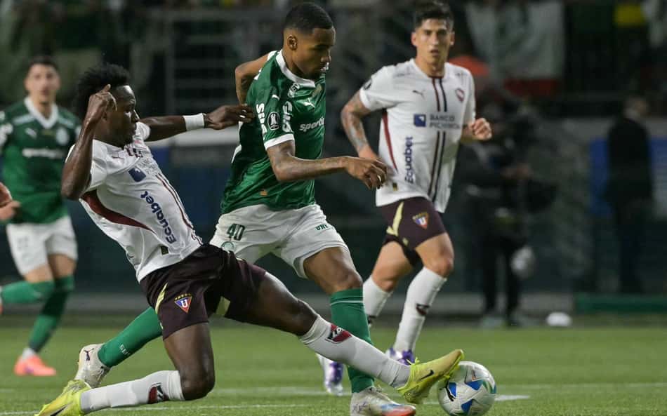 Allan comenta 'aumento salarial' no Palmeiras e titularidade na Libertadores: 'Nervoso'