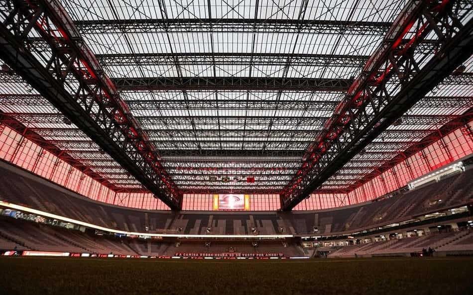 Athletico se livra de perda de mando e recebe multa do STJD