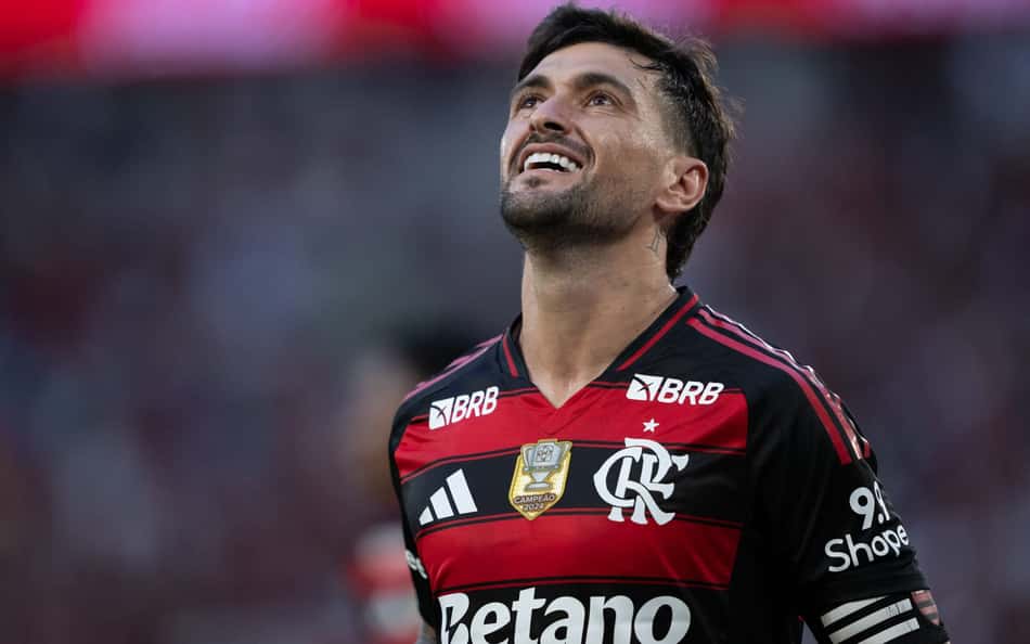 Flamengo se mantém otimista e encaminha renovação com Arrascaeta; veja detalhes
