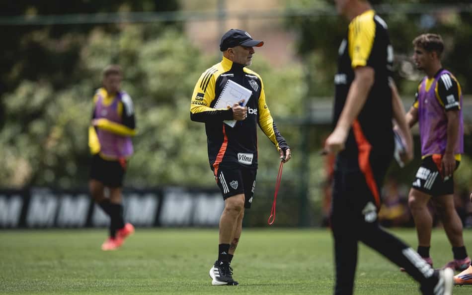 As opções de Sampaoli para escalar o Atlético-MG contra o Ceará; confira