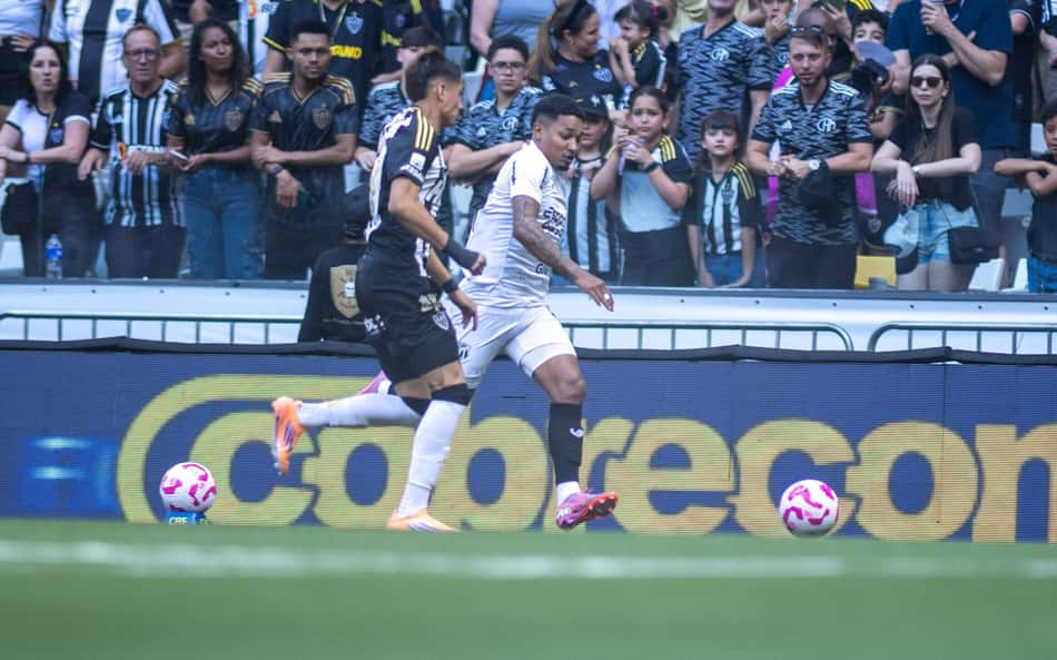 Ceará cria chances, mas perde com gol mais rápido do Brasileirão