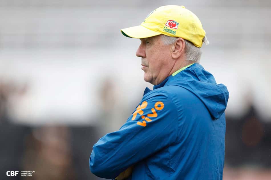 Carlo Ancelotti encerrou a preparação para Japão x Brasil (Foto: (FOTO: @rafaelribeirorio / CBF)