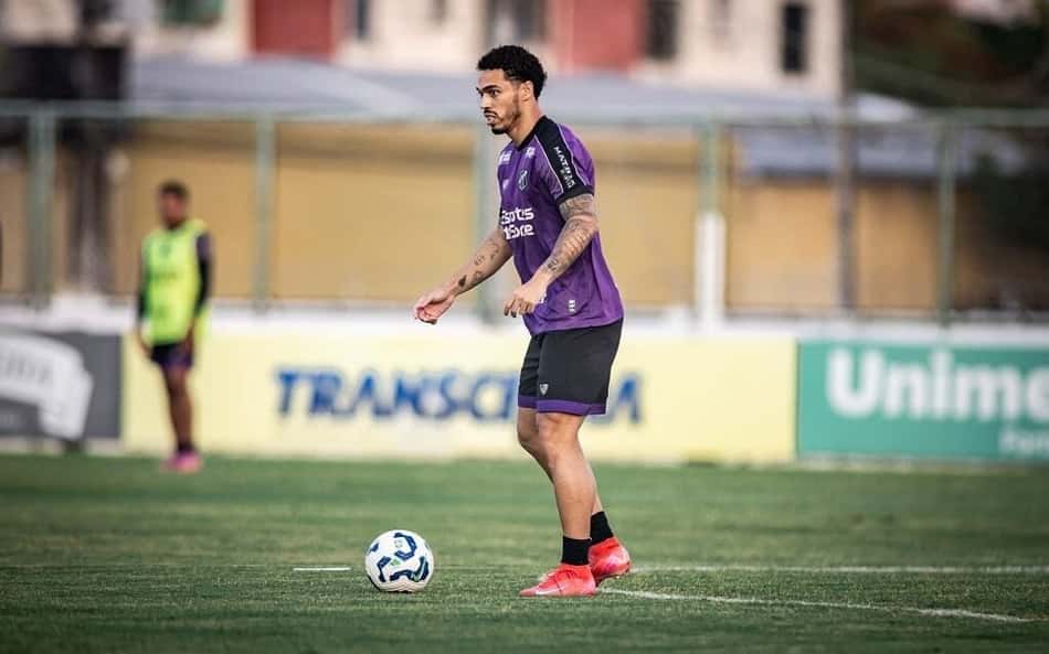 Em semana livre, Ceará segue treinando com foco no Atlético-MG