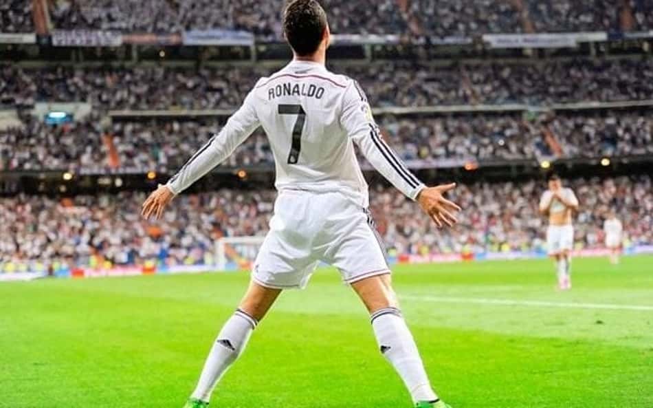 Europeus reagem a gol de filho de ex-Fluminense: 'Cristiano Ronaldo'
