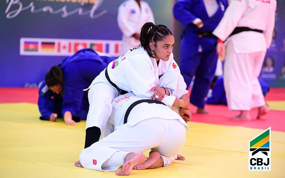 Nos passos de Mayra Aguiar, promessa brasileira é confirmada no Mundial Júnior de Judô