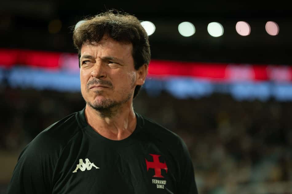 Fernando Diniz em Vasco x Fluminense pelo Brasileirão (Foto: Jorge Rodrigues/AGIF/GazetaPress)