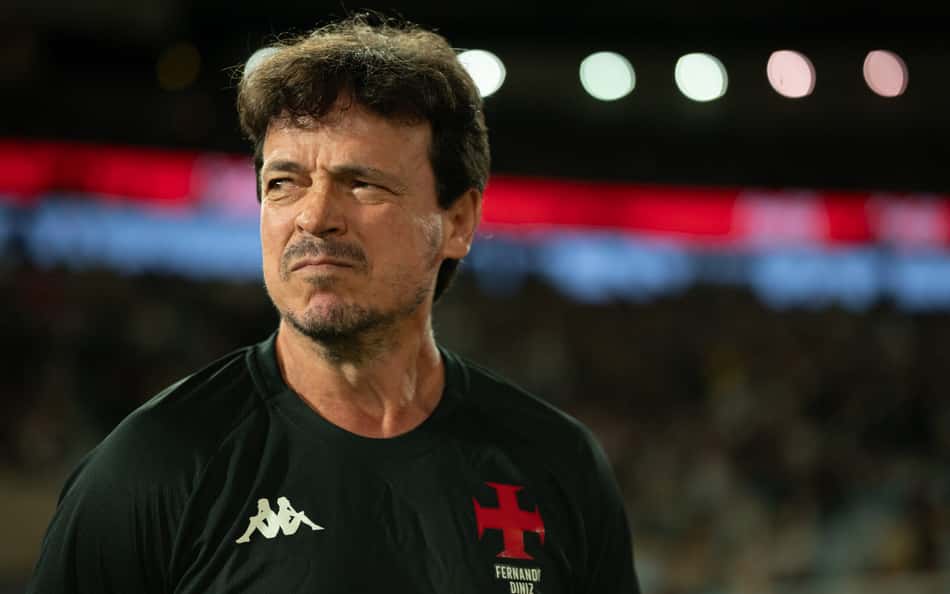 Estrangeiros se encantam com jogador do Vasco após vitória: 'Valeria a pena'