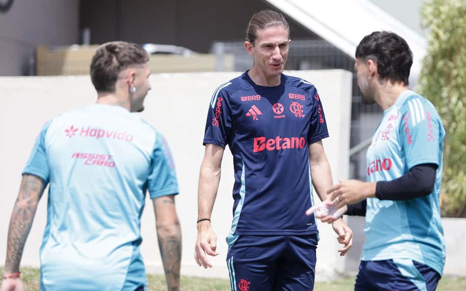 Filipe Luís Arrascaeta Varela treino Flamengo
