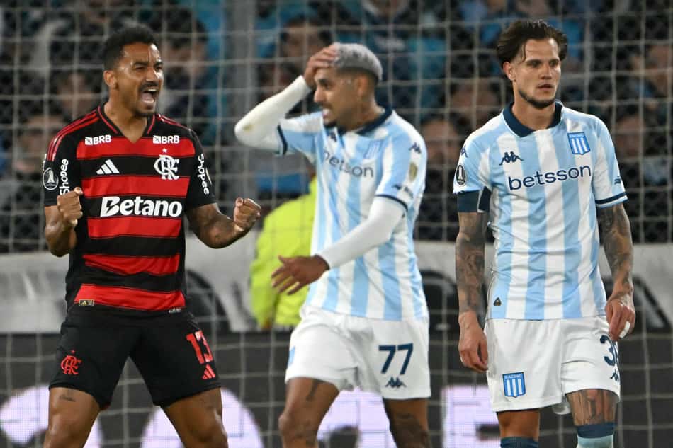 Danilo Flamengo Racing Libertadores