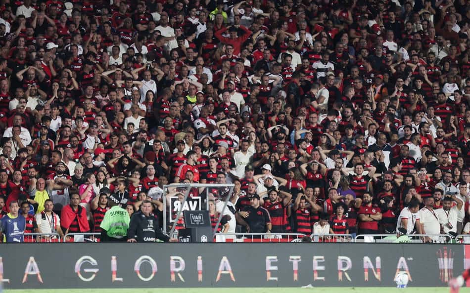 Flamengo tem Maracanã lotado, mas elitizado por política de ingressos discrepante