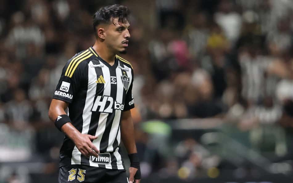 Gabriel Menino se desculpa por erro em gol sofrido pelo Atlético-MG