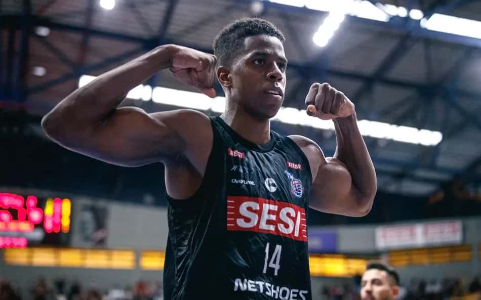 Campeão do NBB aponta pricipais rivais: 'Muitos surpreendem'