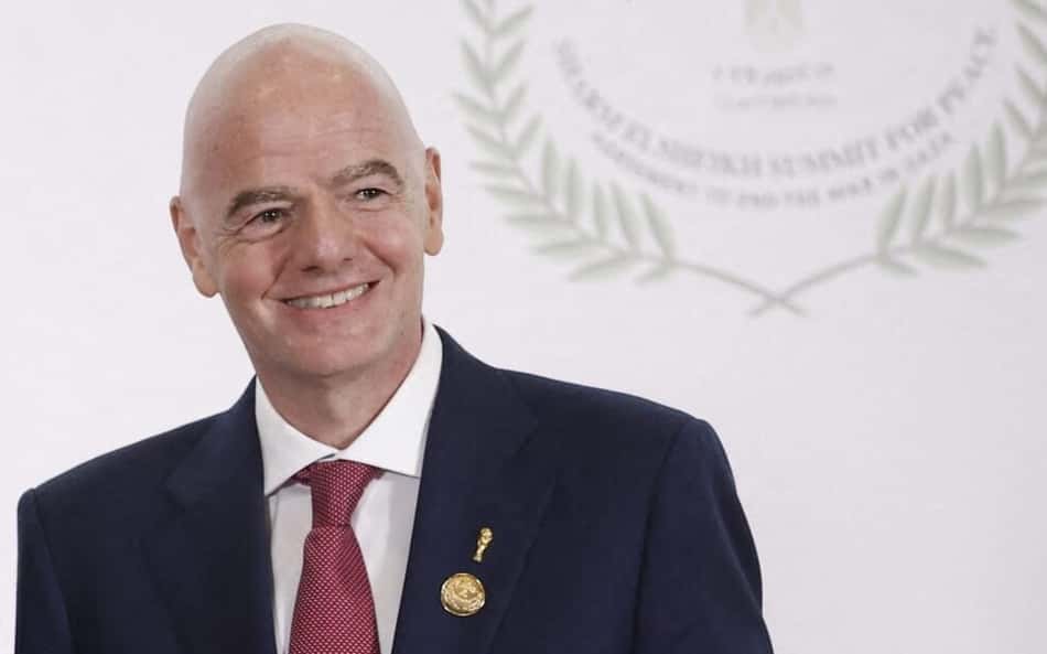 Fifa anuncia plano de reconstrução do futebol em Gaza e Palestina após cessar-fogo