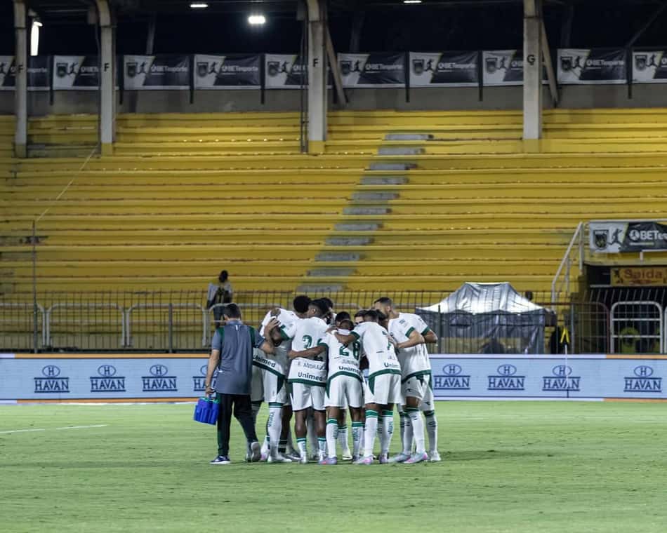 Goiás em campo pela Série B do Brasileirão (Foto: Reprodução/Goiás)
