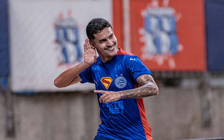 Nestor pode igualar recorde da carreira em Bahia x Internacional