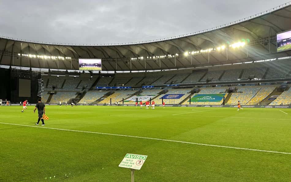 Gramados do Brasil: como lidar com o problema crônico do futebol no país?