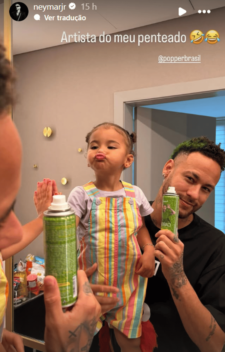 Neymar lança linha de spray temporário para o cabelo ao lado da sua filha Mavie. (Foto: Divulgação/ Instagram)