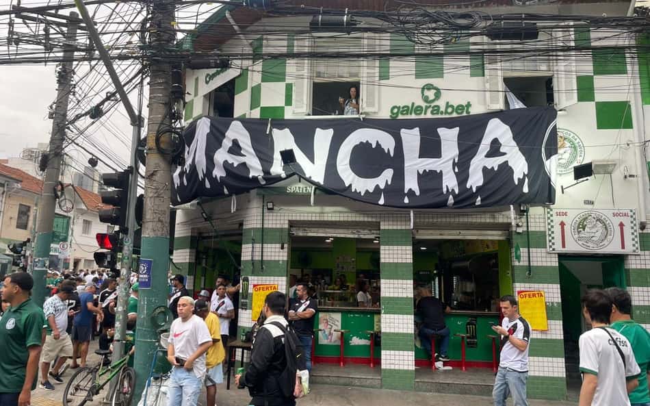 Pré-jogo entre Palmeiras e Vasco tem festa, churrasco e harmonia entre as torcidas