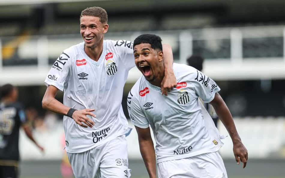 João Ananias comemora gol no Paulista Sub-20 na Vila Belmiro. (Foto: Reinaldo Campos/ Santos FC)