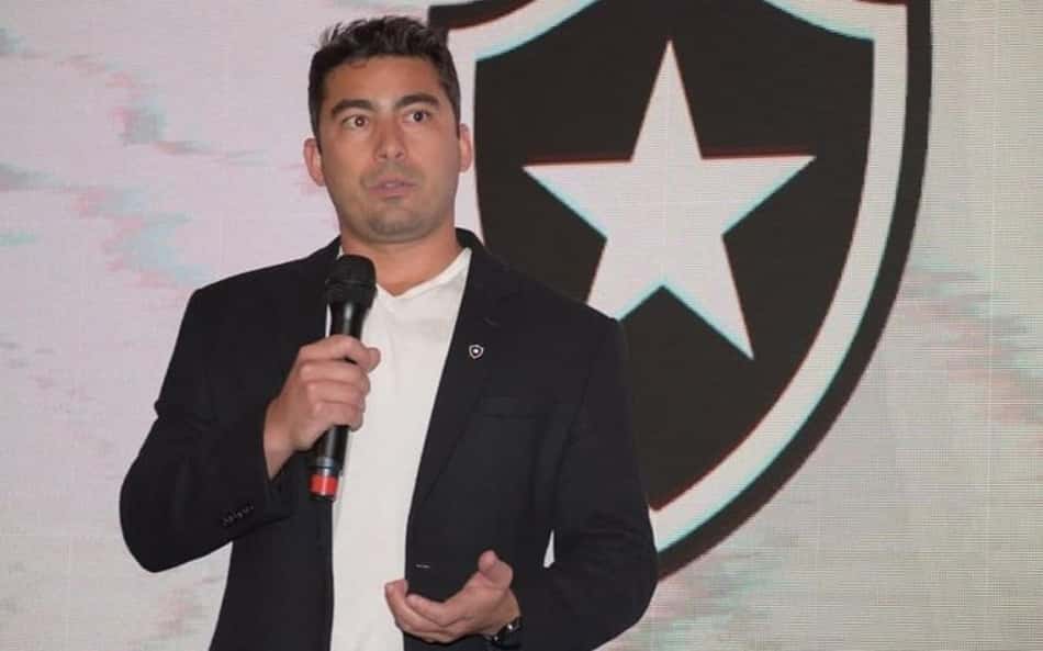 Conflito com Botafogo Social prejudica negociações do clube, diz CEO da SAF