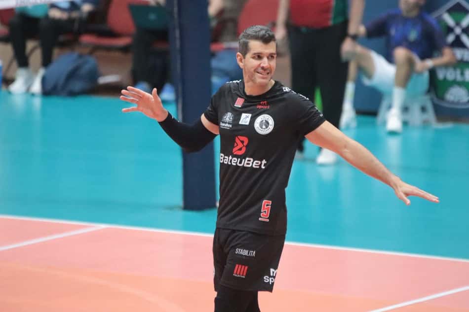 Sandro, levantador do Guarulhos (Foto: Divulgação/ Team GM)